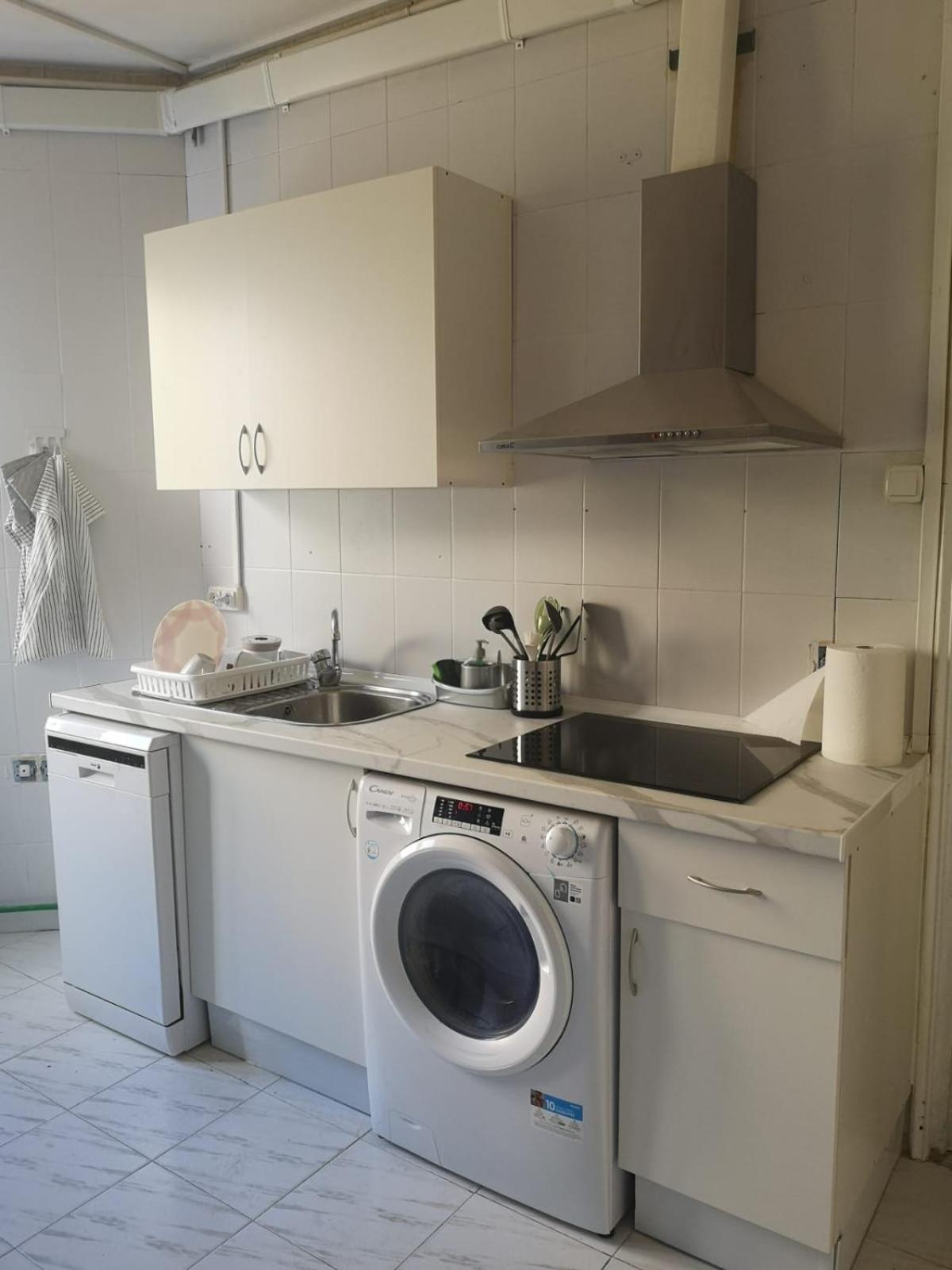 Madrid First Stop- Lope De Vega'S Dream Coliving 외부 사진